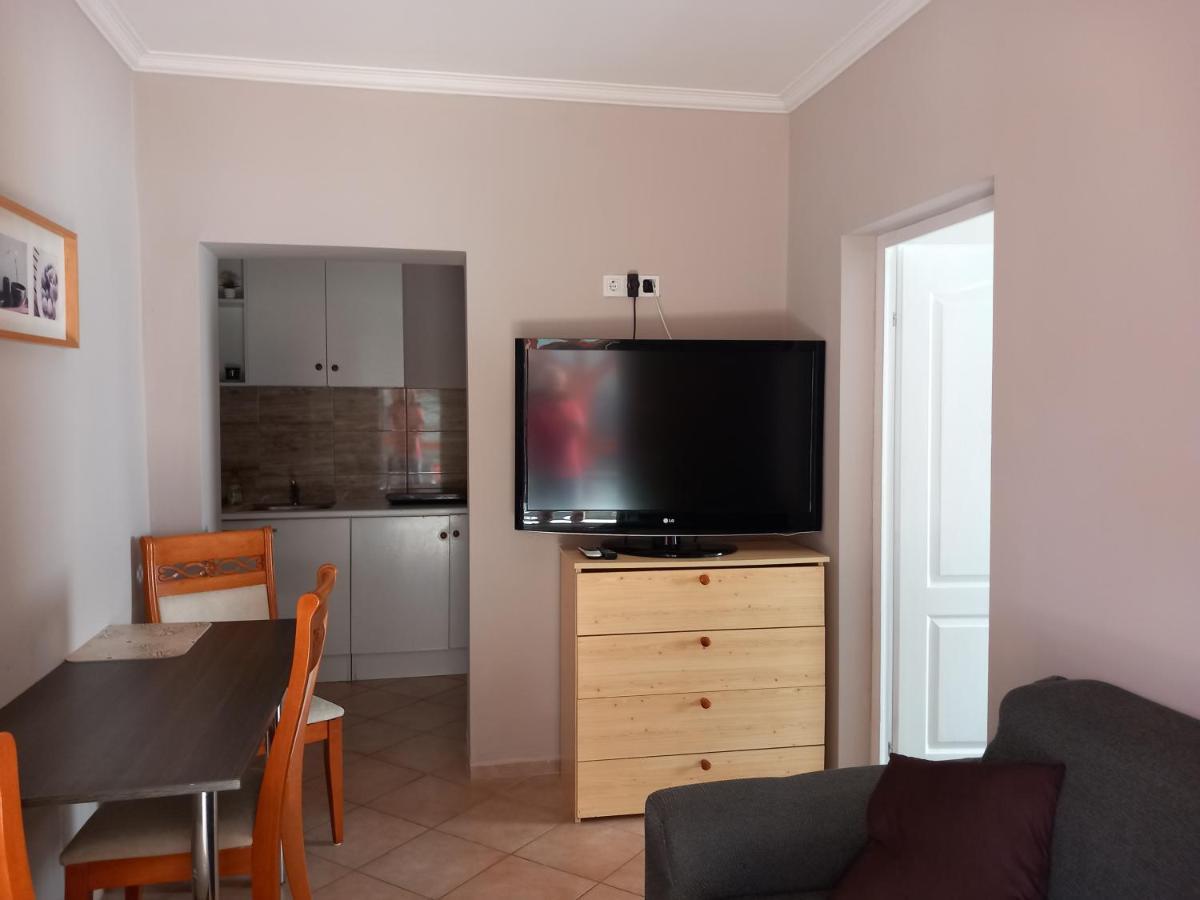 Hanna Apartman Lejlighed Balatonlelle Eksteriør billede